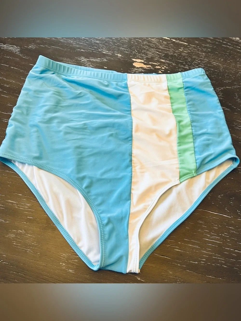 Coral Reef high rise swim bottoms.  Size XL/XXL